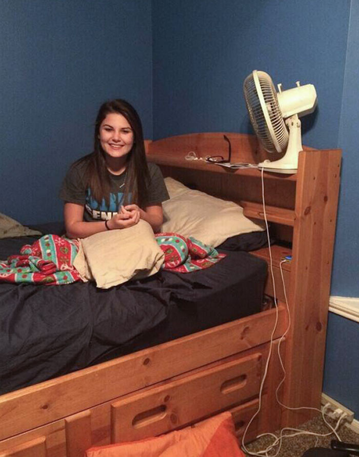 29. Oh, Hey Mom. No, No One Is Here. I Was Talking To Myself. Yeah, Good Night Mom