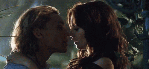 But in the books, Clary's father makes her believe that Jace is her brother. Eventually, they discover that they aren't related.