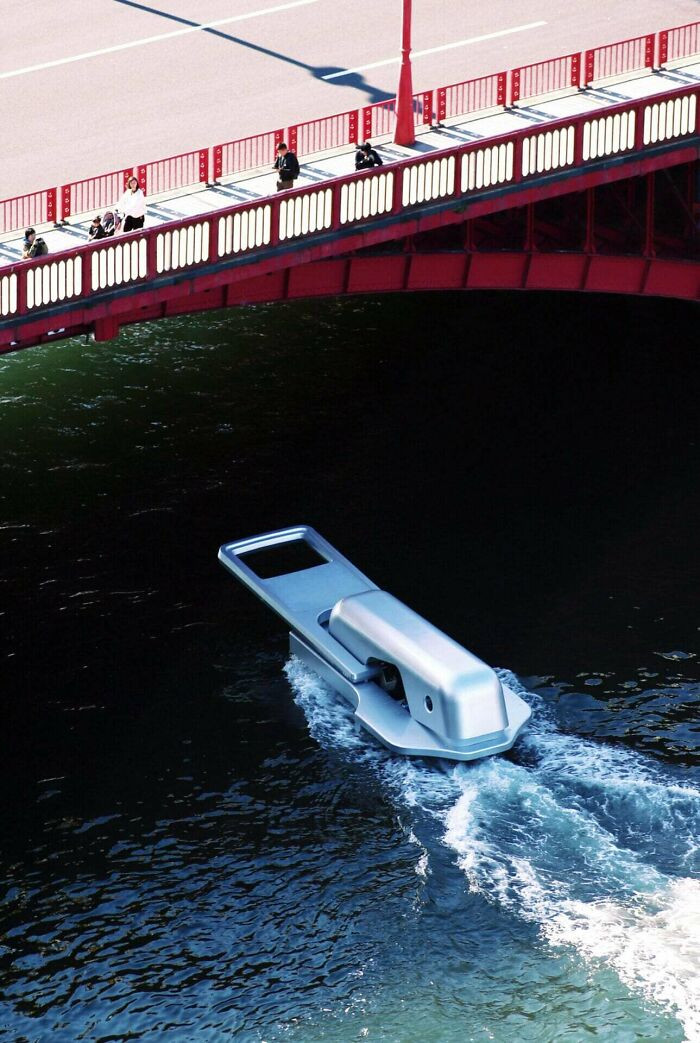 "The 'Ship of the Zipper' created by Japanese artist Yasuhiro Suzuki in 2004."