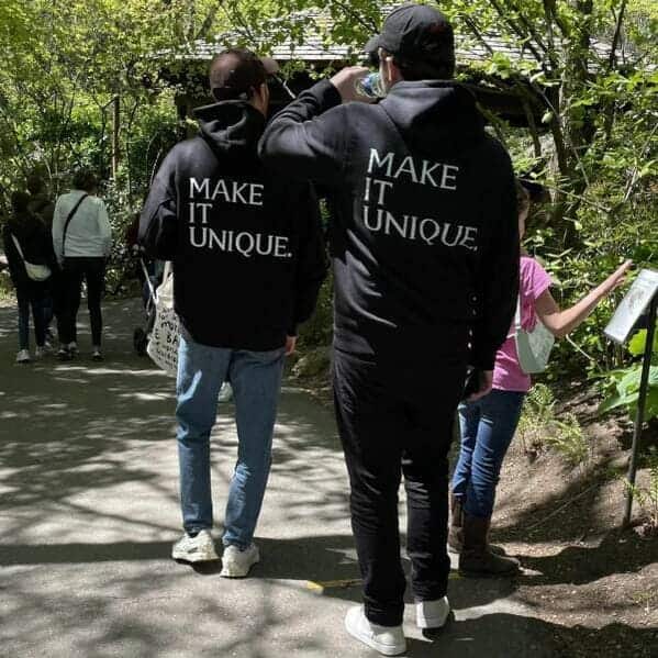 21. Making it unique… by dressing exactly the same. The irony is strong with these two.