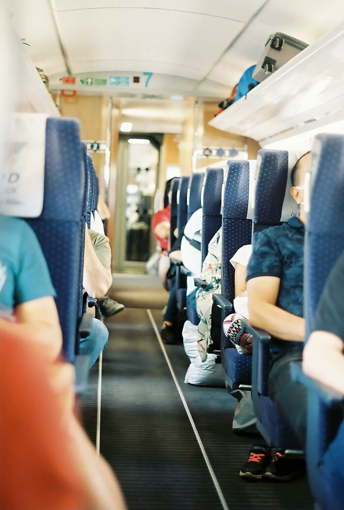 The Lav Gamble That Cost Everyone Their Flight