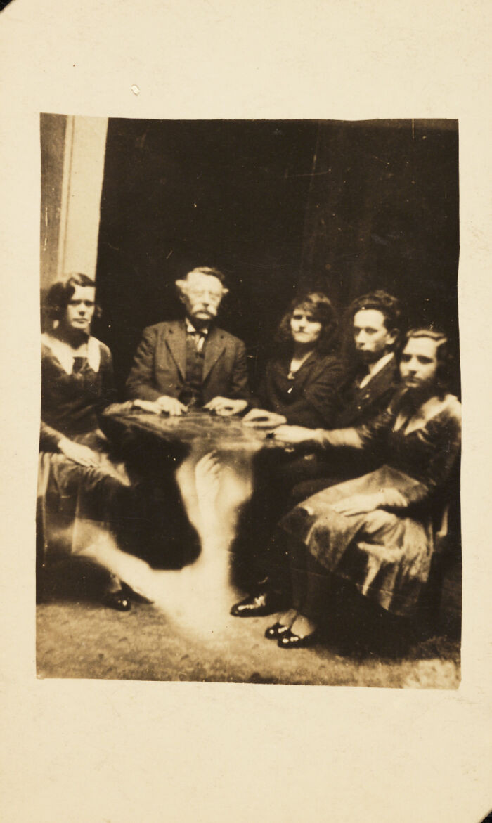 "A Séance 1920"