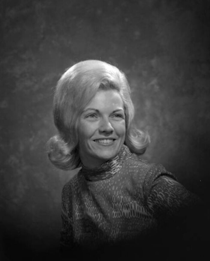 "Portrait Of Tallahassee Junior Woman's Club Member Charlene Williams, 1971"