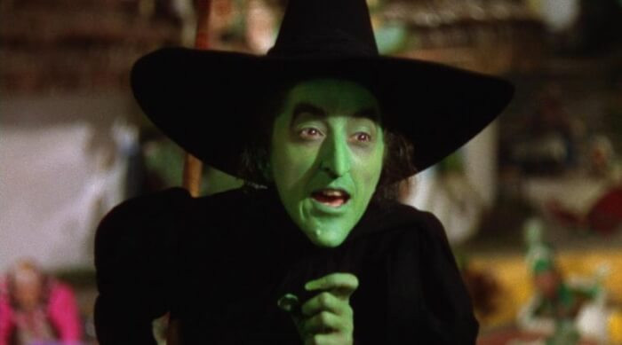 9. Margaret Hamilton played one dramatic set in Munchkinland, which could have been fatal