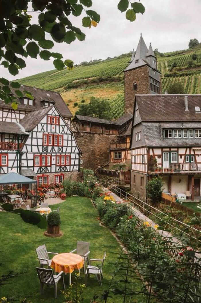 "Bacharach, Germany"