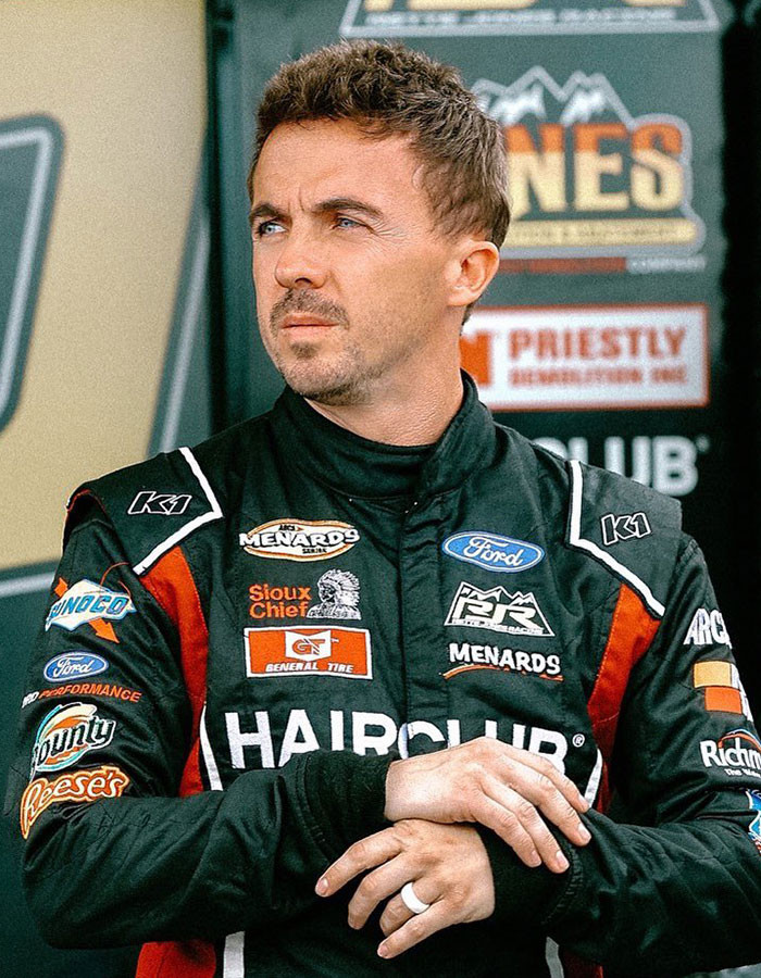 Frankie Muniz - 5’4” (163 cm)