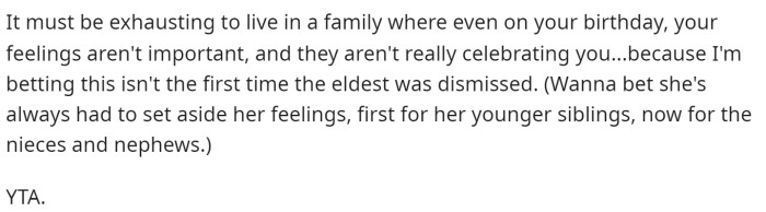 They continued by assuming a bit about the relationship between the daughter and her parents. We're not sure if this is true, but this commenter had a lot to say.