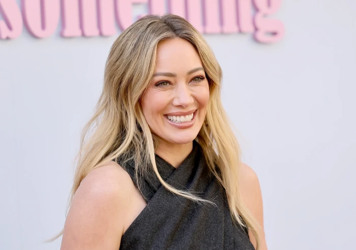 Hilary Duff pays tribute to on-screen father Robert Carradine in remembrance