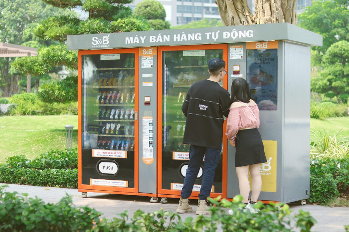 Japan has an incredible number of vending machines - roughly one for every 40 people.