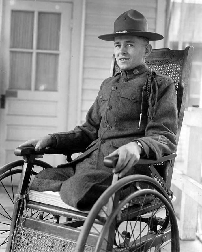 An American Soldier Who Lost His Legs In World War I