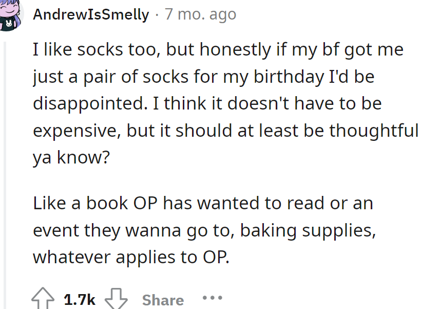 His present didn't need to be expensive, but it should have been thoughtful