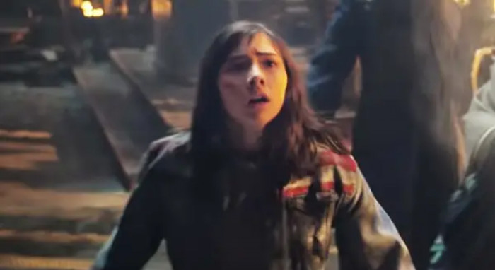 2. Following Aunt May's death, Peter Parker was supposed to be introduced to his two variants (the characters of Andrew Garfield and Tobey Maguire) by a new character. Concept art indicates that it could have been multiverse traveler America Chavez.