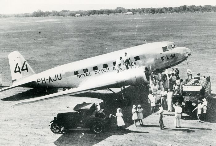 "KLM Douglas DC-2 'Uiver' At Darwin During Macrobertson Air Race, 1934"
