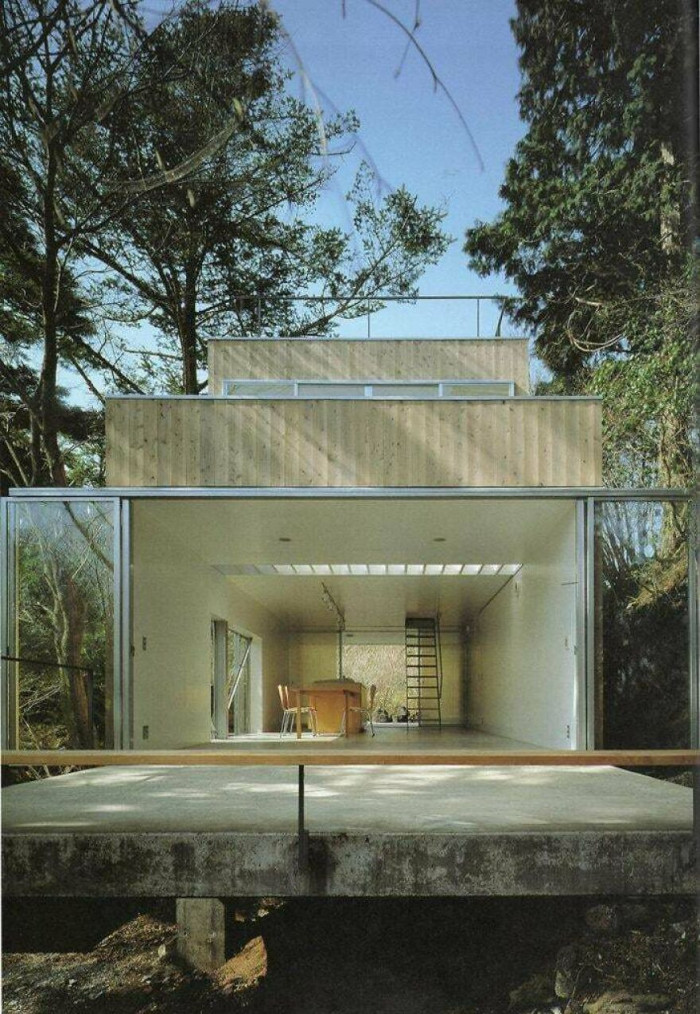 Mountain House, Sisono (1991) By Toshiaki Ishida