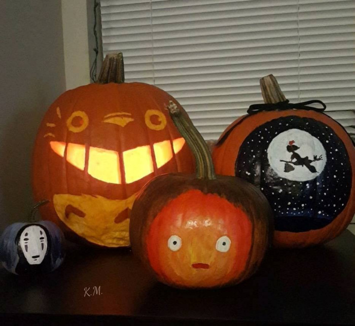 25. Pumpkins don't have to be just carved to be Halloweeny!
