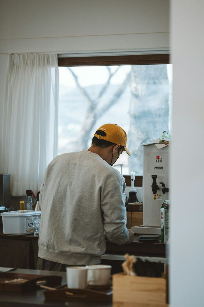 10. Bullying, harassment, and unpaid hours pushed her out of “chef life” for good