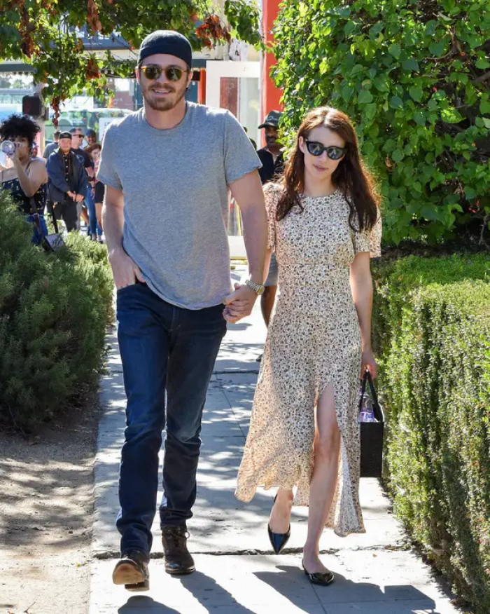 4. Garrett Hedlund and Emma Roberts