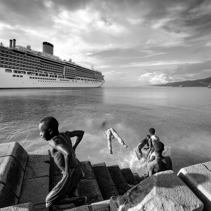 33. Cruise Passengers By Andrea Bettancini