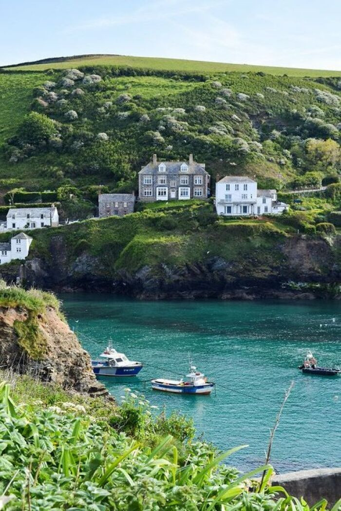 "Port Isaac, Cornwall, England"
