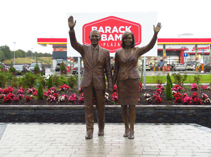 Barack Obama Plaza