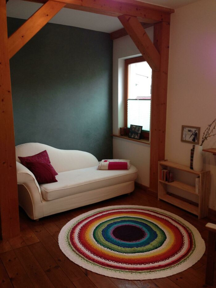 18. They created a carpet using old clothing and bed linens.