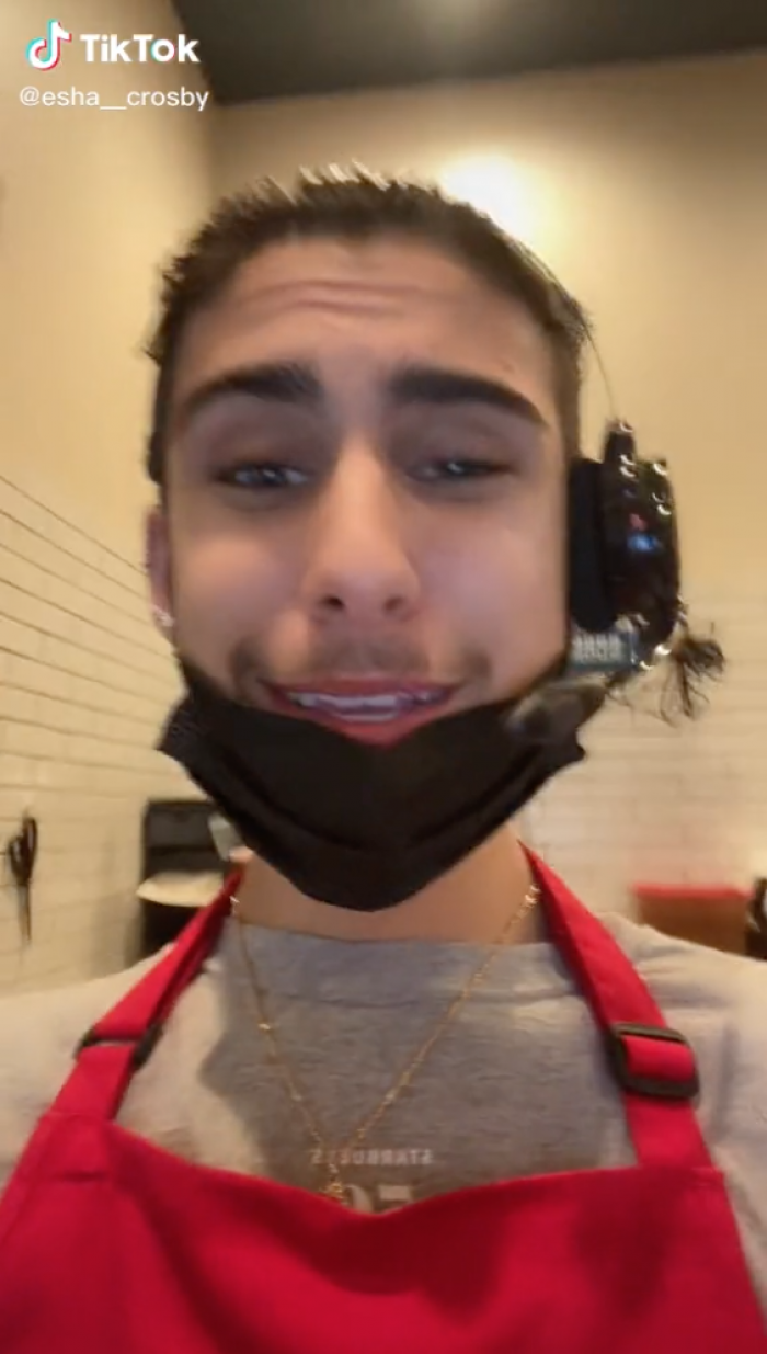 This is the famous Starbucks barista known for this TikTok.