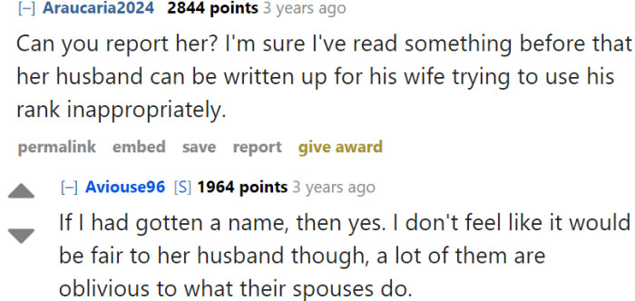 Some people told her to report the mom if she could because of how she acted.