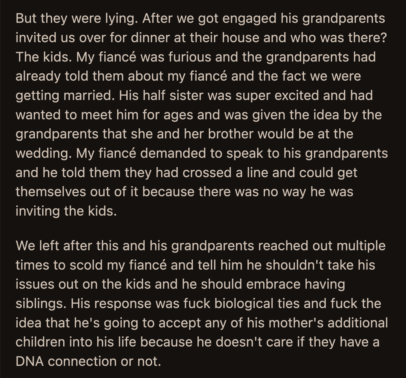 They said OP should hate her fiancé for crushing a little girl's heart.