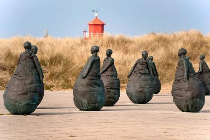 3. Sh*tty Art: The Weebles, South Shields, England. Welcome to your nightmares…