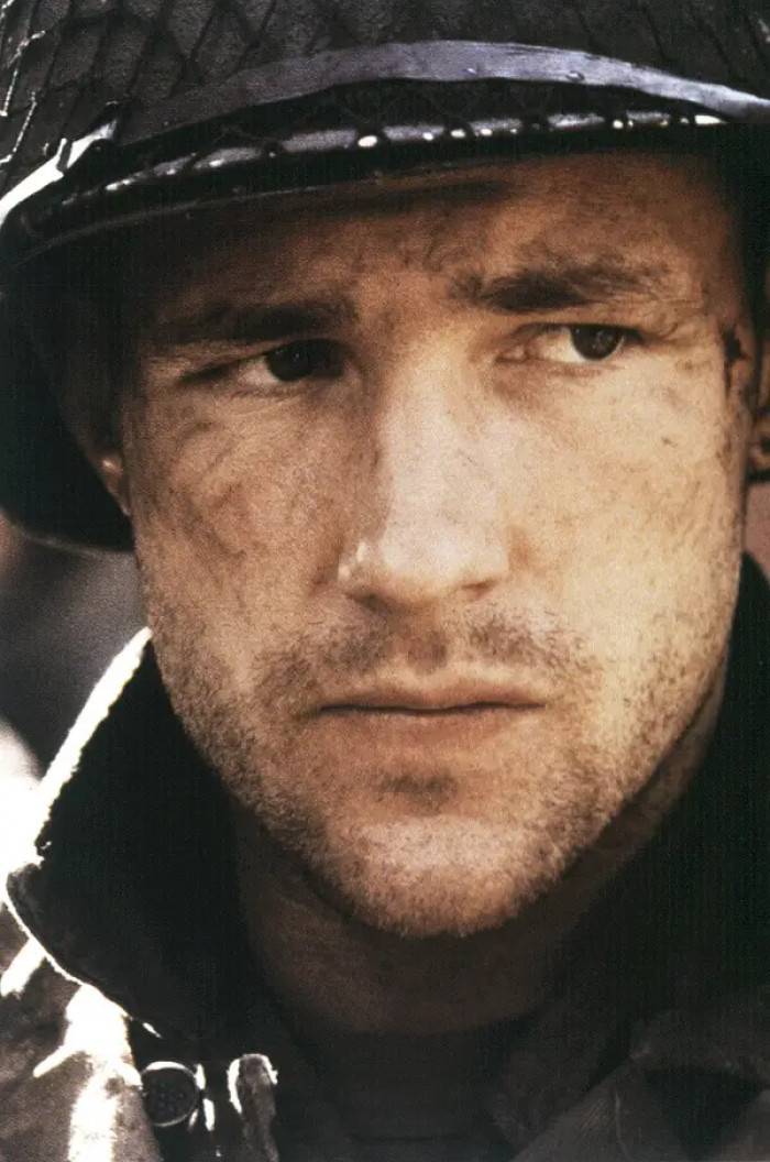 10. Edward Burns and the other actors of Saving Private Ryan