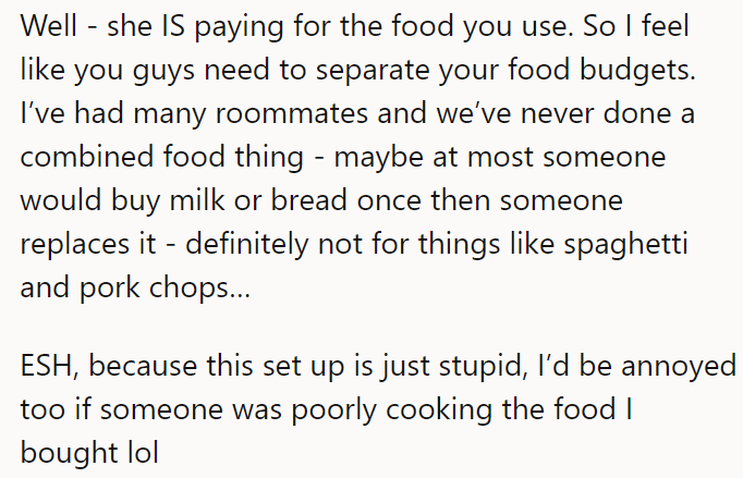 A Redditor said they'd be annoyed too if someone was poorly cooking the food they bought