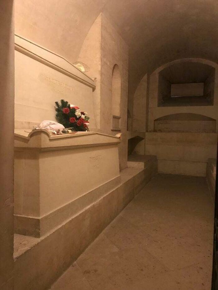 "Legendary Scientist Marie Curie’s Tomb In The Panthéon In Paris. Her Tomb Is Lined With An Inch Thick Of Lead As Radiation Protection For The Public. Her Remains Are Radioactive To This Day"