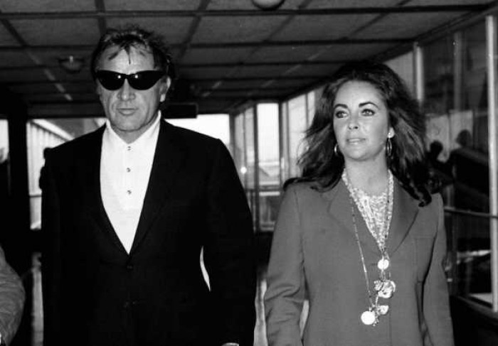 15. Elizabeth Taylor & Richard Burton