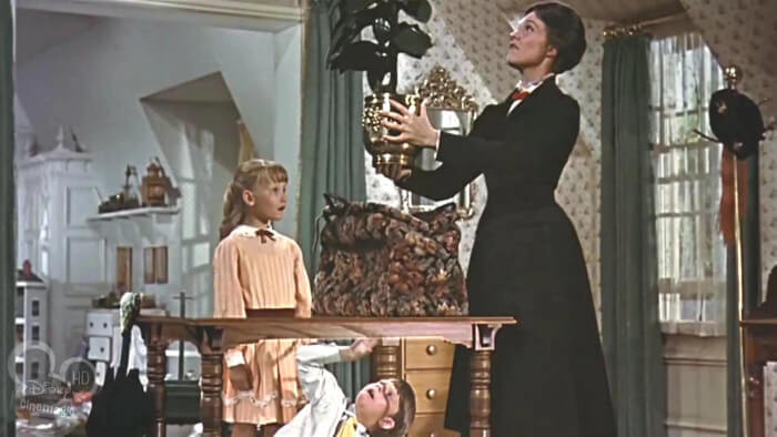 3. The children in Mary Poppins weren't aware that Mary's carpet bag was magical, so their surprise at seeing her extract a full coat rack from it was genuine
