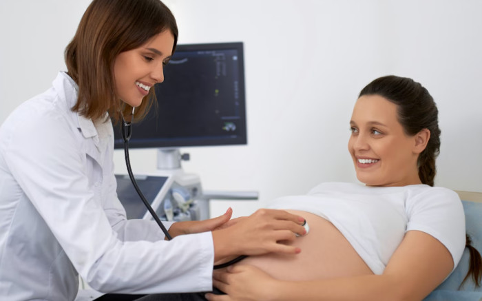 Lacks Workplace Rules for Pregnant Workers in Early Months
