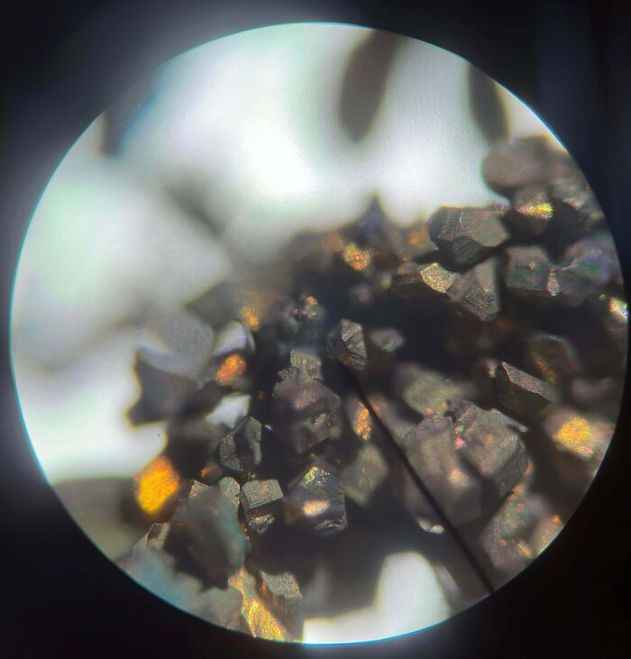 "Vanadium Hexa-Aqua Under A Microscope"