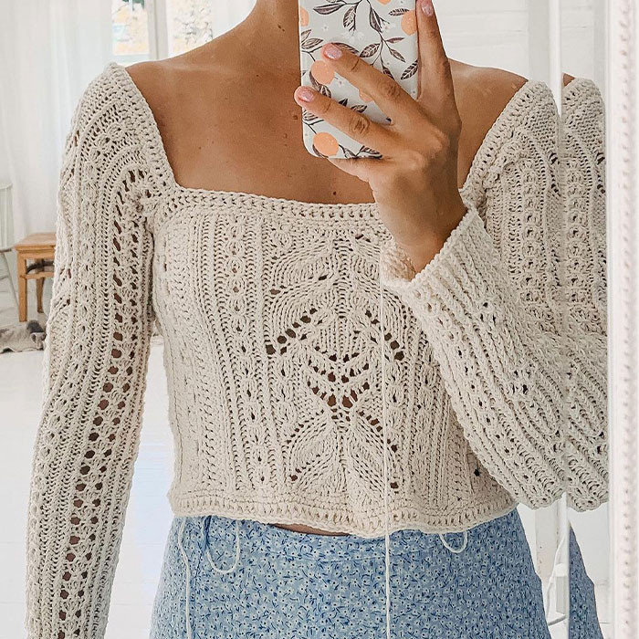 A big setback occurred as her bodice was far too big, requiring her to rip it all up and start again