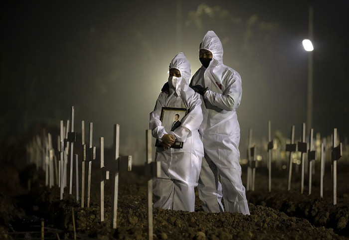 21. Covid-19 By Priyo Widdi