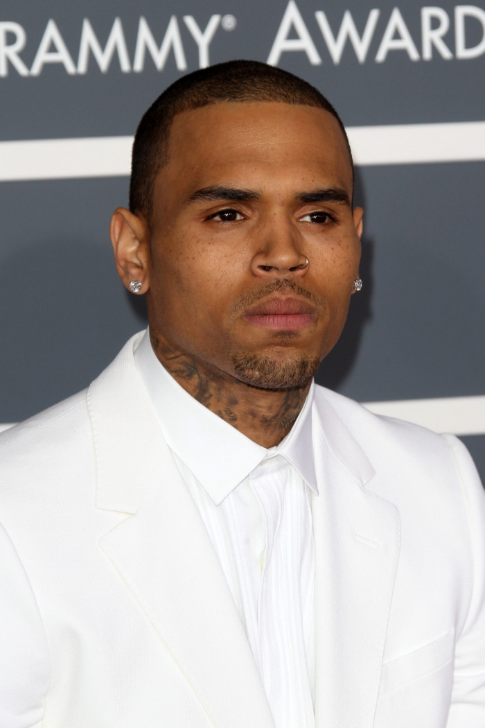 When Chris Brown won Favorite Male R&B Artist at the American Music Awards, it didn't come as a huge surprise that some people in the crowd were displeased.