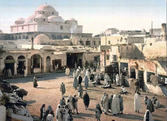 "Bab Souika Square In Tunis, Tunisia (1899)"