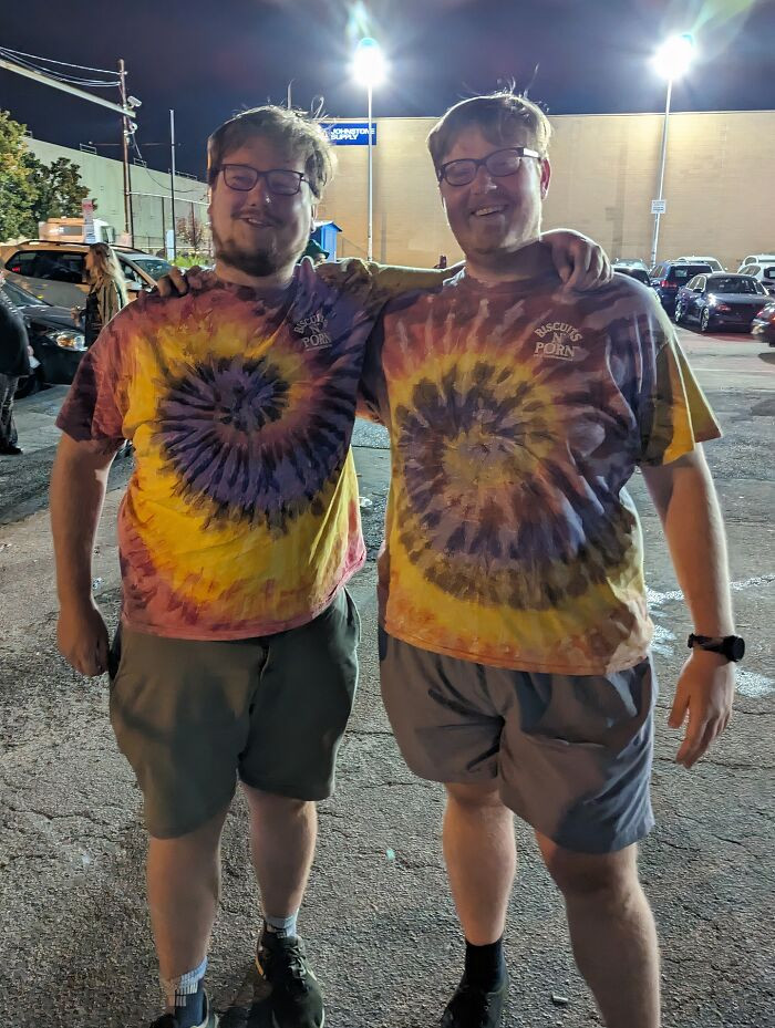 "Met My Doppelganger At A Concert"