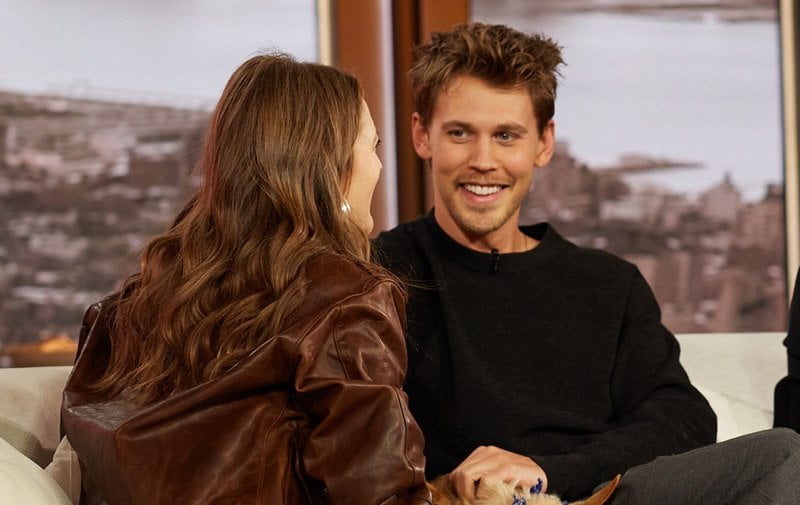 Of course, Barrymore didn't waste the opportunity to grill the two heartthrobs on some other hot topics, such as what their