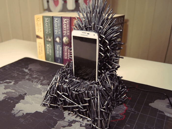 "I Made An Iron Throne Phone Charger"