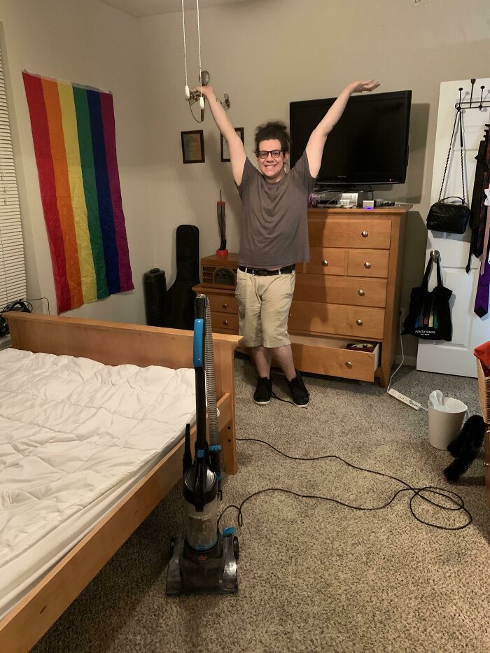 42. Hey Mom, I Cleaned My Room! My Depression Has Been Overcoming Me Lately And My Room Was An Absolute Disaster, But I'm Finally Getting Help And Starting To Heal! I'm Genuinely Feeling Better!