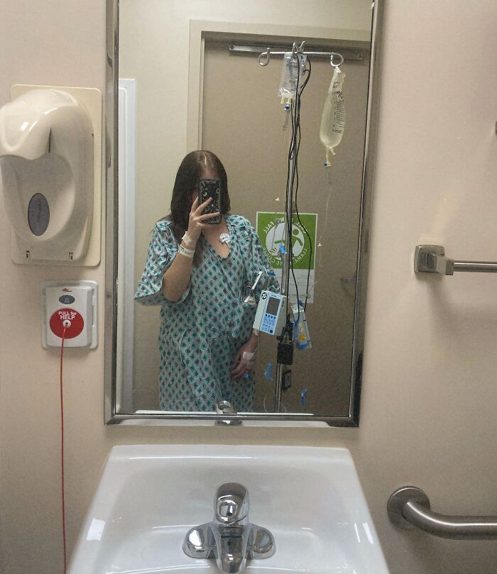 "Tried CrossFit For The First Time; Literally The First Day I Went, I Ended Up With Rhabdomyolysis"