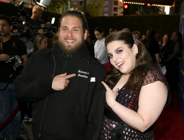 14. Beanie Feldstein's older brother is actor Jonah Hill.