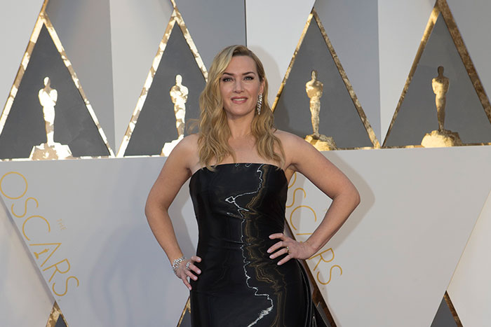 Kate Winslet keeps her Oscar in the bathroom so her guests can hold it and make acceptance speeches in the mirror without feeling self-conscious.