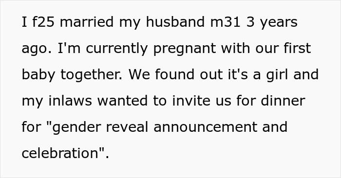 The redditor introduces her family and the event.