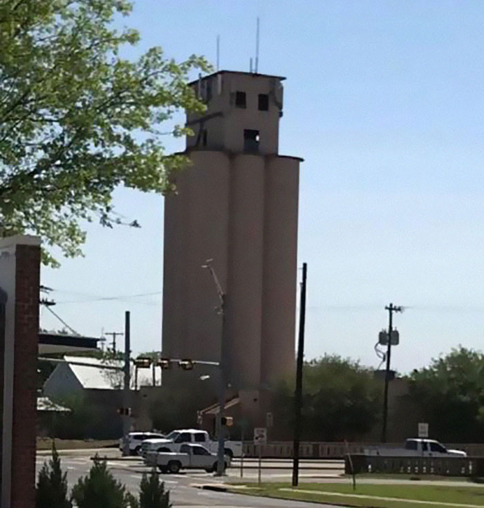 16. Architecture Shaming