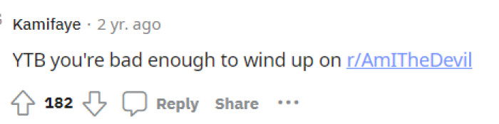 These commenters stated that she was actually terrible and that she could even end up on some of the worst Reddit threads.